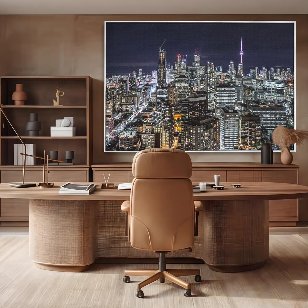 Tablou canvas cu panoramic nocturn cu toronto si cn tower, in rama de aluminiu argintiu, pe perete intr-un birou